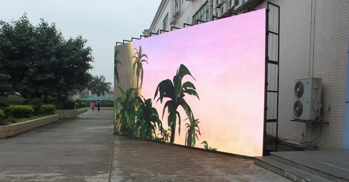 p10_outdoor_led_display_screen_heat_dissipation